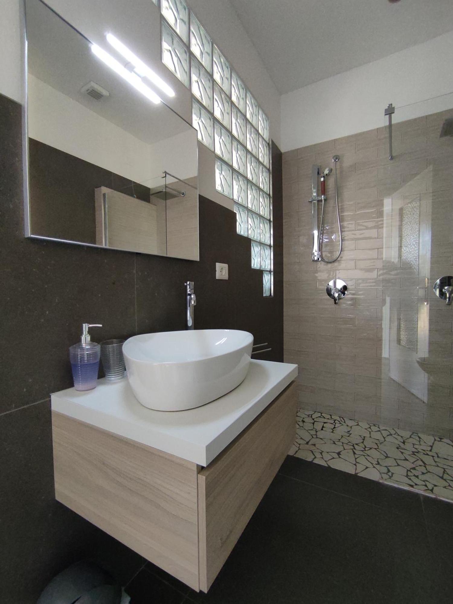 Casa Bonatti Hotel Пескиера дел Гарда Стая снимка