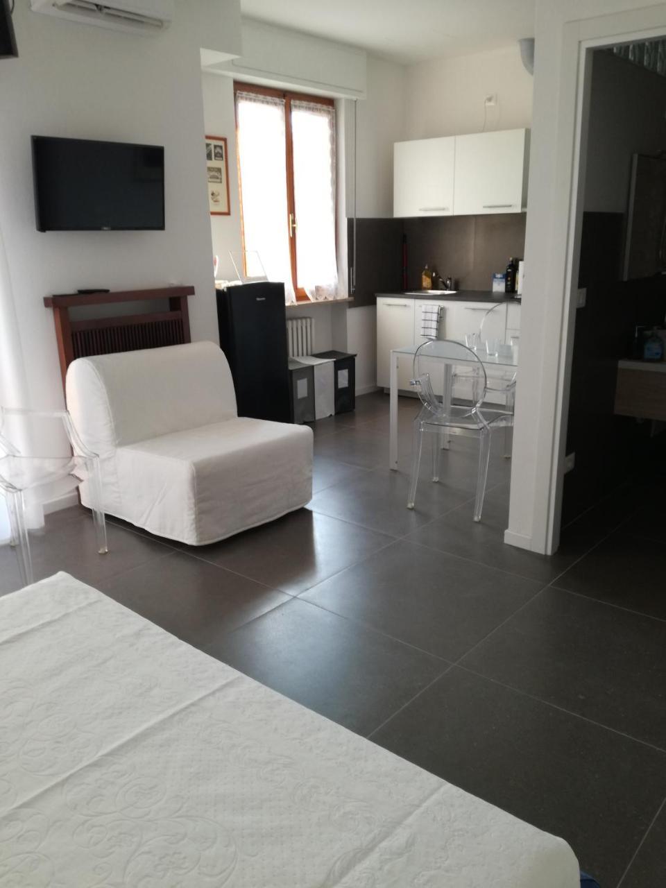 Casa Bonatti Hotel Пескиера дел Гарда Екстериор снимка